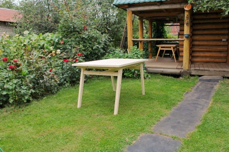 Стол дачный с продольными ногами 140 см деревянный, МР-07