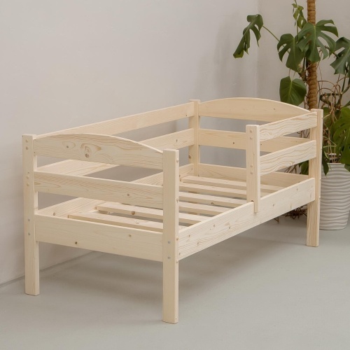 Кровать детская 800х1600 с бортиком из массива дерева в Классическом стиле, ККД-02 Кровать детская 800х1600 с бортиком из массива дерева в Классическом стиле, ККД-02