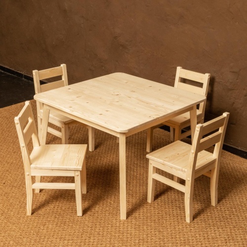 Детский Стол Большой и 4 стула деревянных, комплект на 4 ребенка (Столик 75х75 см + 4 Стульчика), КМД-05