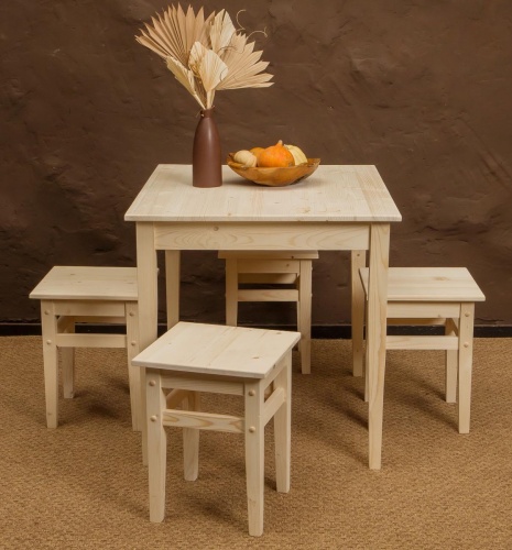 Комплект обеденной мебели деревянный (стол 90 см + 4 табурета), КМО-12