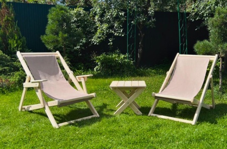 Шезлонг с клетчатой тканью и подлокотниками, деревянный, складной, МС-15-К