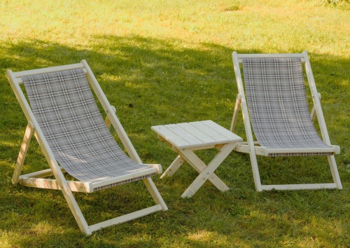 Комплект шезлонгов с клетчатой тканью  (2 шезлонга + столик) деревянный, КСШ-02-К Комплект шезлонгов с клетчатой тканью  (2 шезлонга + столик) деревянный, КСШ-02-К